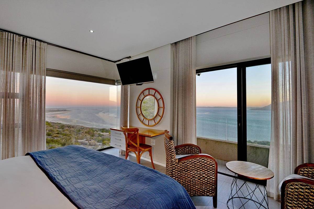 A Luxury Room with corner windows over the lagoon